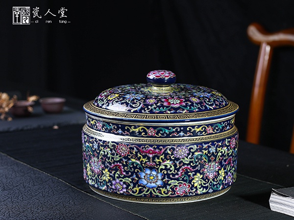 祭蓝珐琅瓷普洱饼茶叶罐